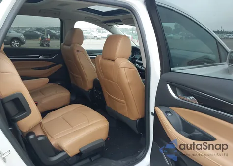 2018 Buick Enclave Premium z USA, uszkodzony, nr VIN 5GAEVBKW6JJ122332